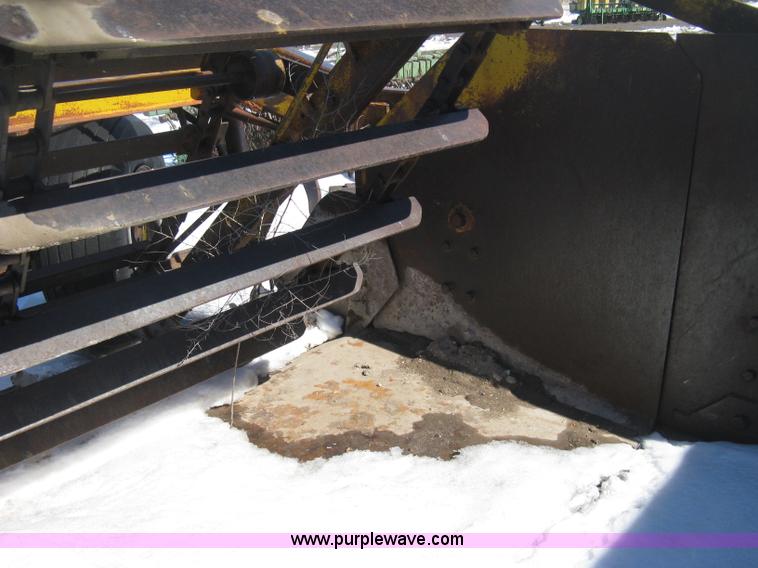 image for item E3108 Hancock elevating scraper