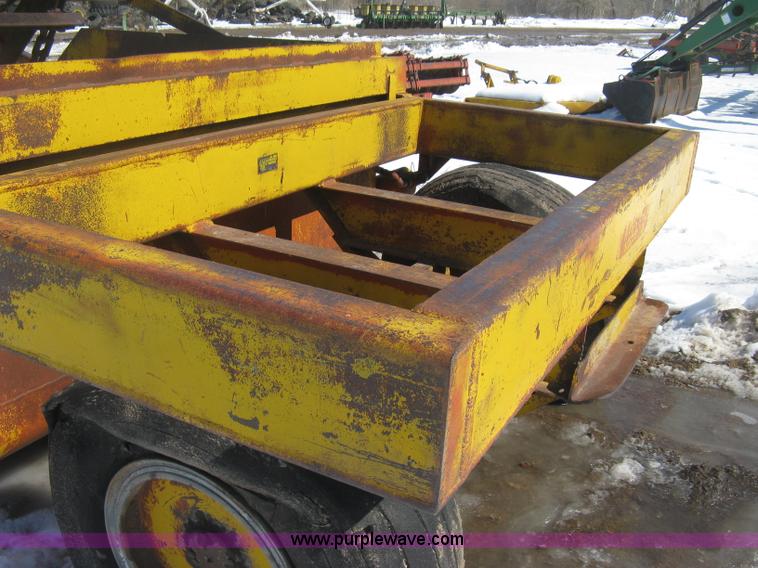 image for item E3108 Hancock elevating scraper