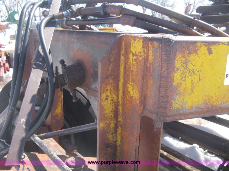 image for item E3108 Hancock elevating scraper