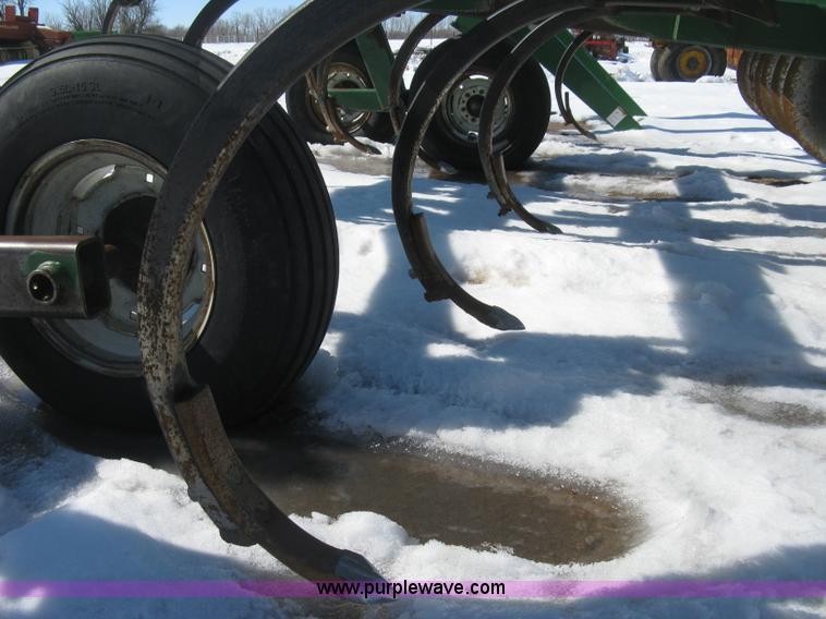 image for item E3109 AGCO/Glencoe CC4450 chisel