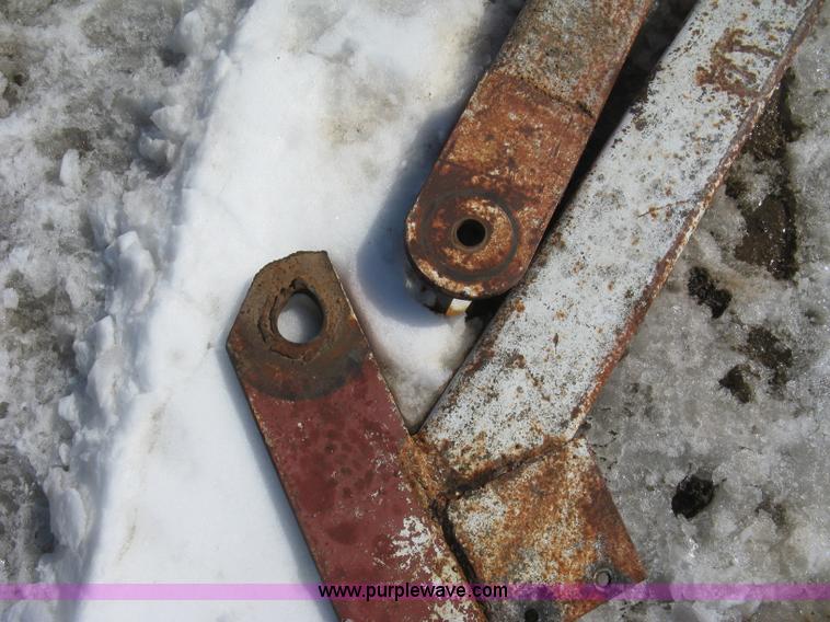 image for item E3112 Double time two drill hitch