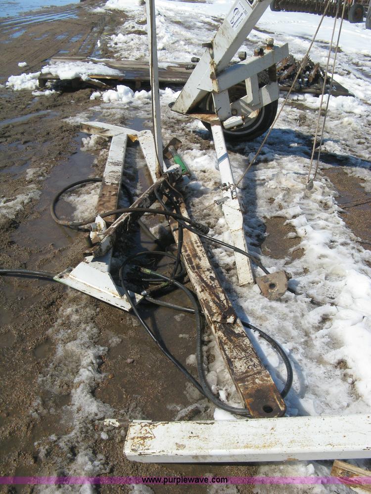 image for item E3113 Double Time two drill hitch