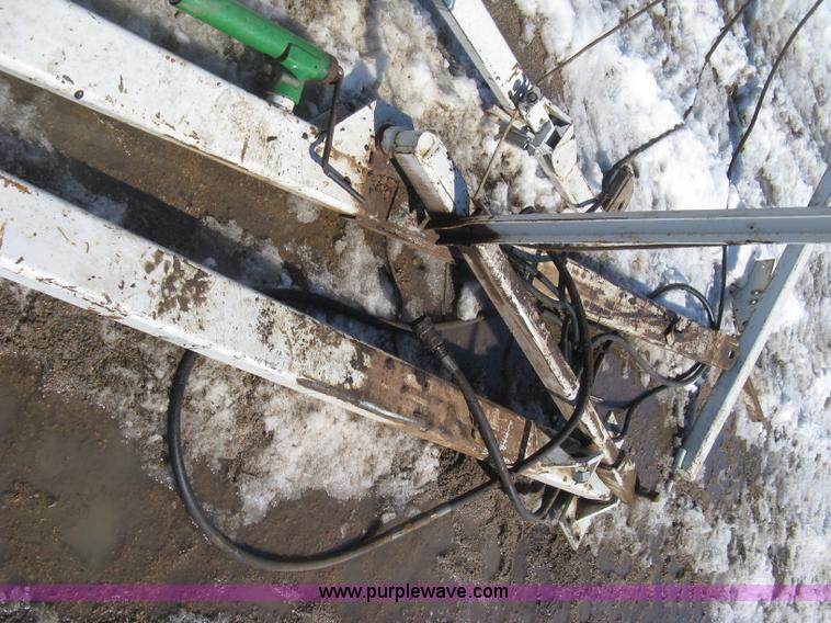 image for item E3113 Double Time two drill hitch