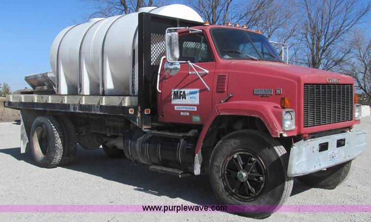 image for item E3779 1984 GMC Brigadier nurse tank truck
