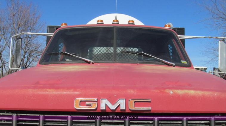 image for item E3779 1984 GMC Brigadier nurse tank truck