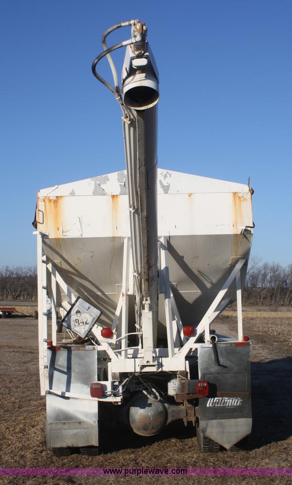 image for item F2987 1986 GMC Brigadier dry fertilizer tender truck