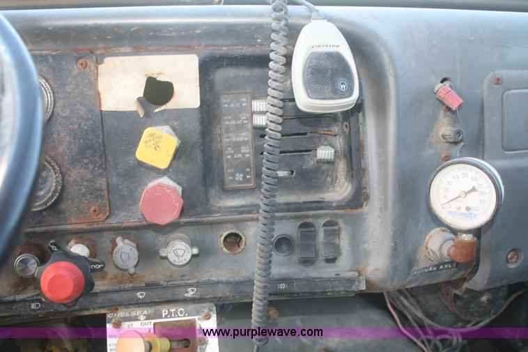 image for item F2987 1986 GMC Brigadier dry fertilizer tender truck