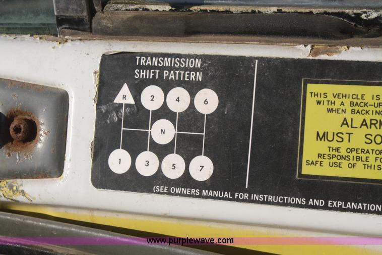 image for item F2987 1986 GMC Brigadier dry fertilizer tender truck