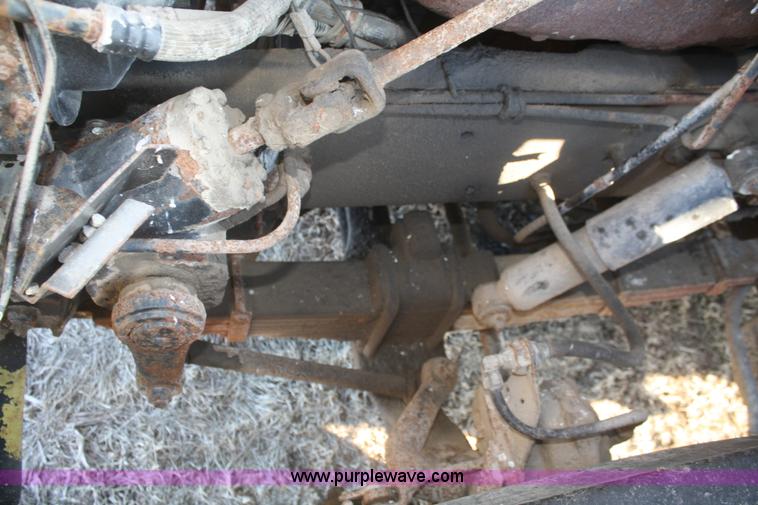 image for item F2987 1986 GMC Brigadier dry fertilizer tender truck