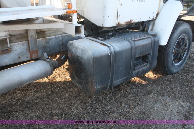 image for item F2987 1986 GMC Brigadier dry fertilizer tender truck