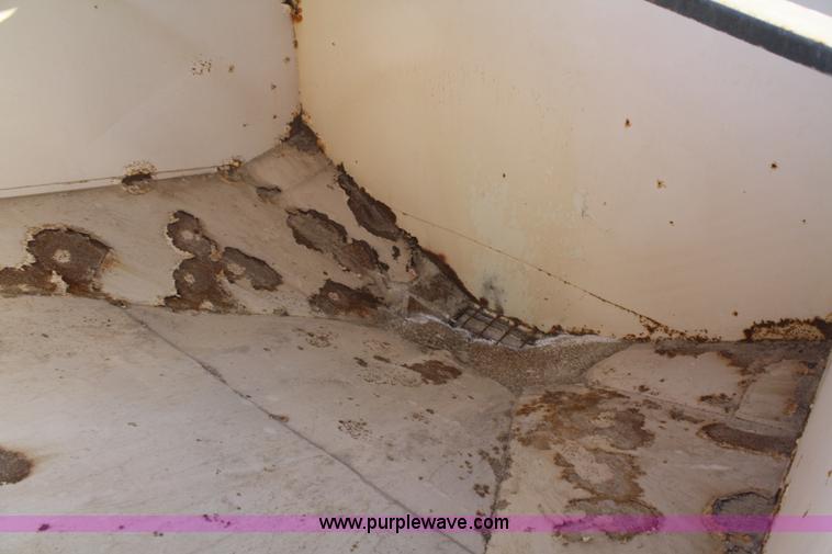 image for item F2987 1986 GMC Brigadier dry fertilizer tender truck