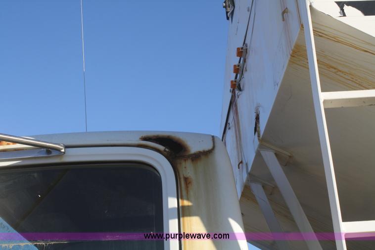 image for item F2987 1986 GMC Brigadier dry fertilizer tender truck