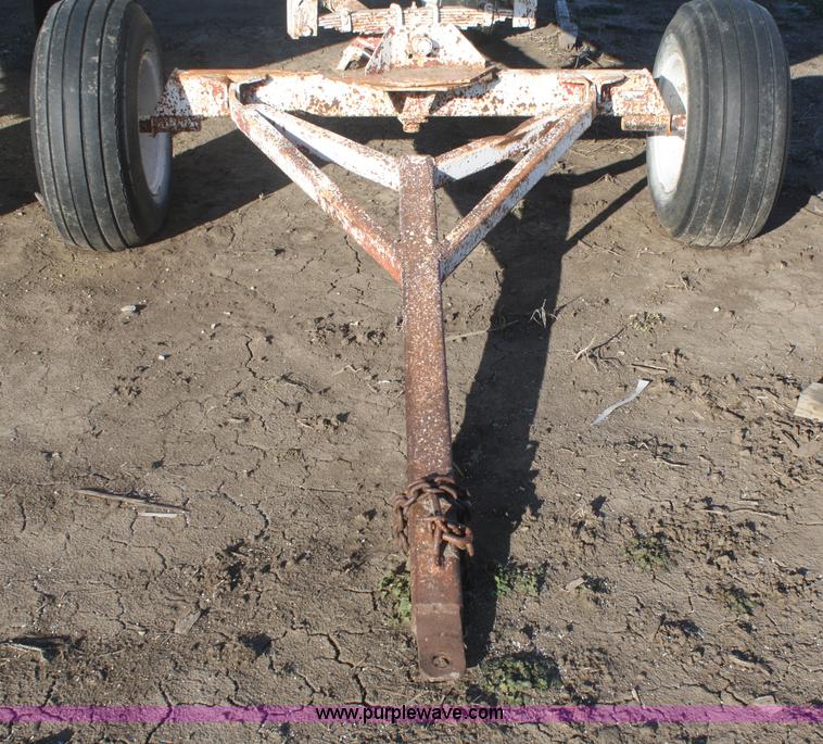 image for item F2988 1,000 gallon anhydrous ammonia tank on running gear