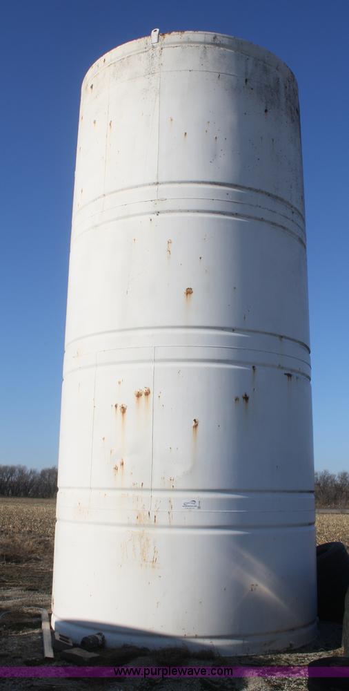 image for item F2989 Liquid fertilizer tank