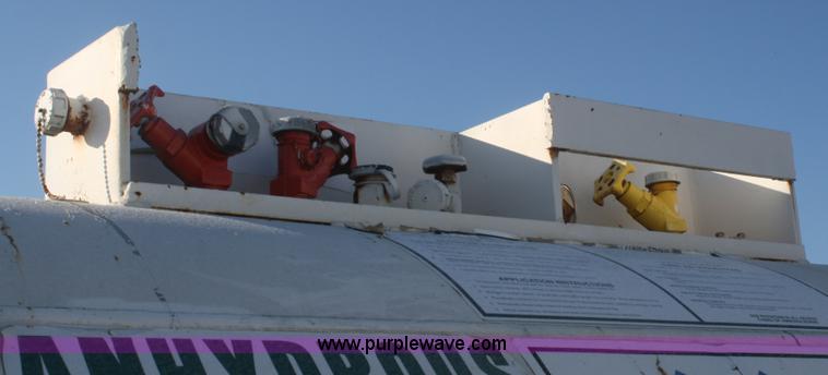 image for item F2992 1,000 gallon anhydrous ammonia tank on running gear