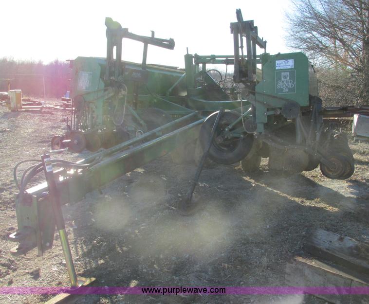 image for item F4388 Great Plains Solid Stand 24 drill