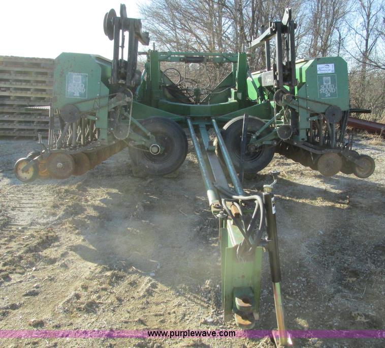 image for item F4388 Great Plains Solid Stand 24 drill