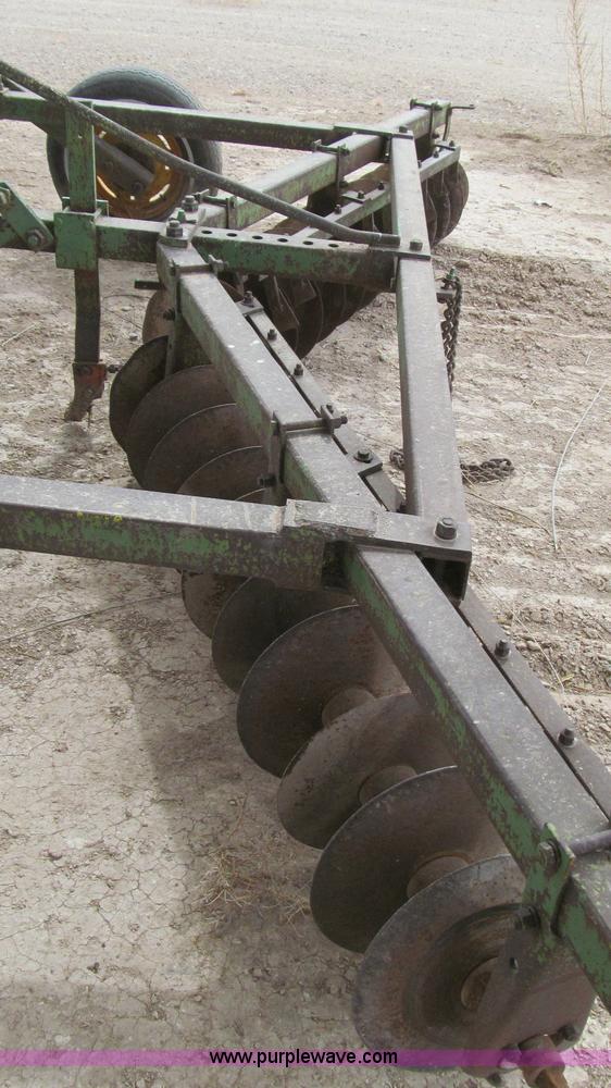 image for item G5647 John Deere 12' tandem disk plow
