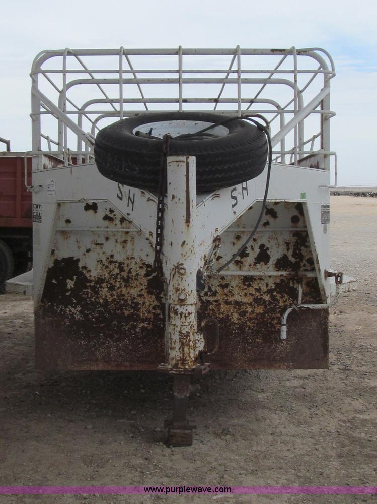 image for item G5650 1994 S&H Cattleman 20' x 6' gooseneck stock trailer