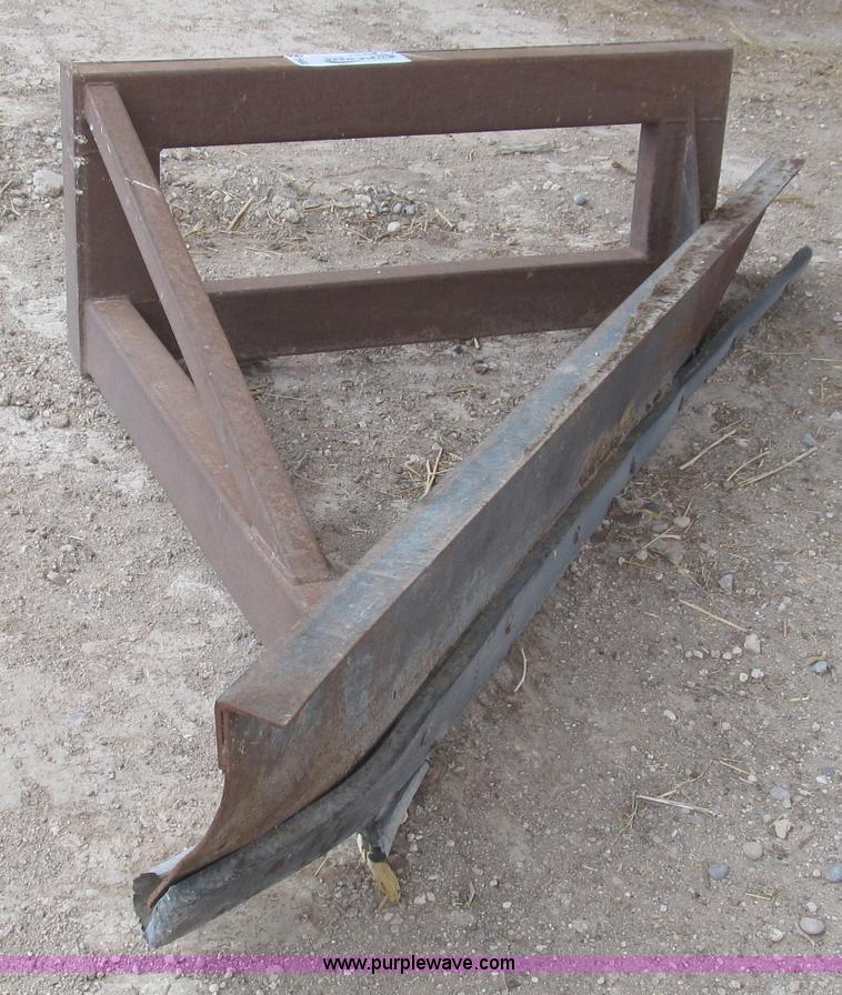 image for item G5652 Quick attach front feed pusher