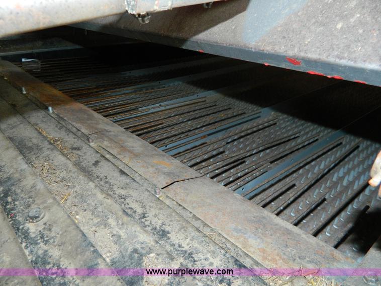 image for item G7615 1998 Case IH 2388 Axial-Flow  combine