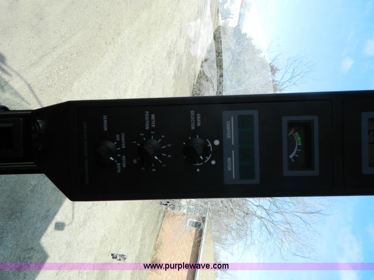 image for item G7615 1998 Case IH 2388 Axial-Flow  combine