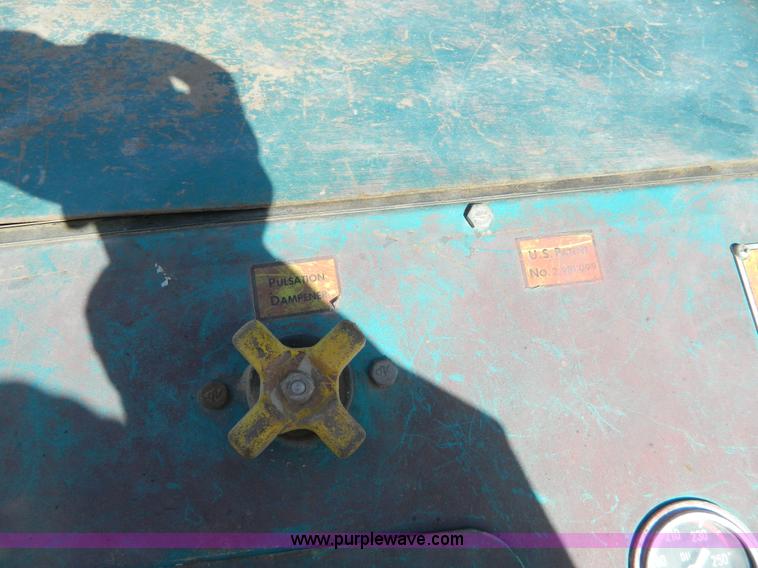 image for item S9231 M&W P-400B dynamometer