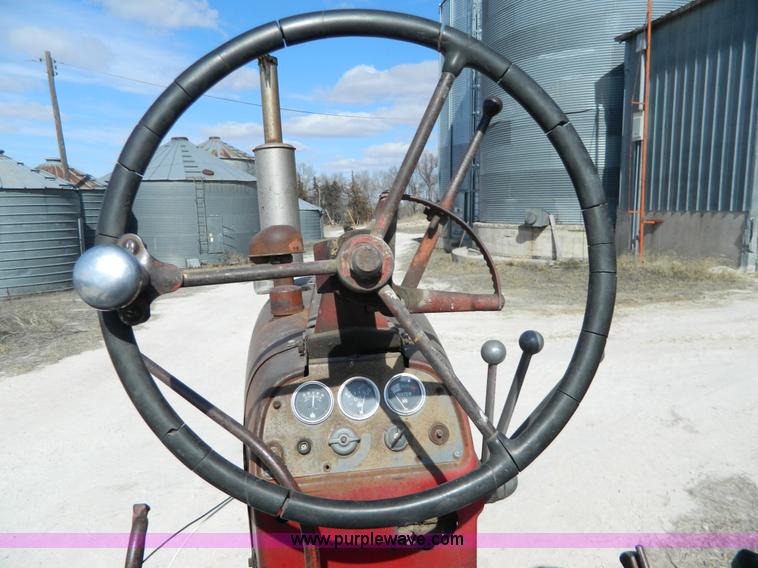 image for item S9232 1955 Farmall 400 row crop tractor