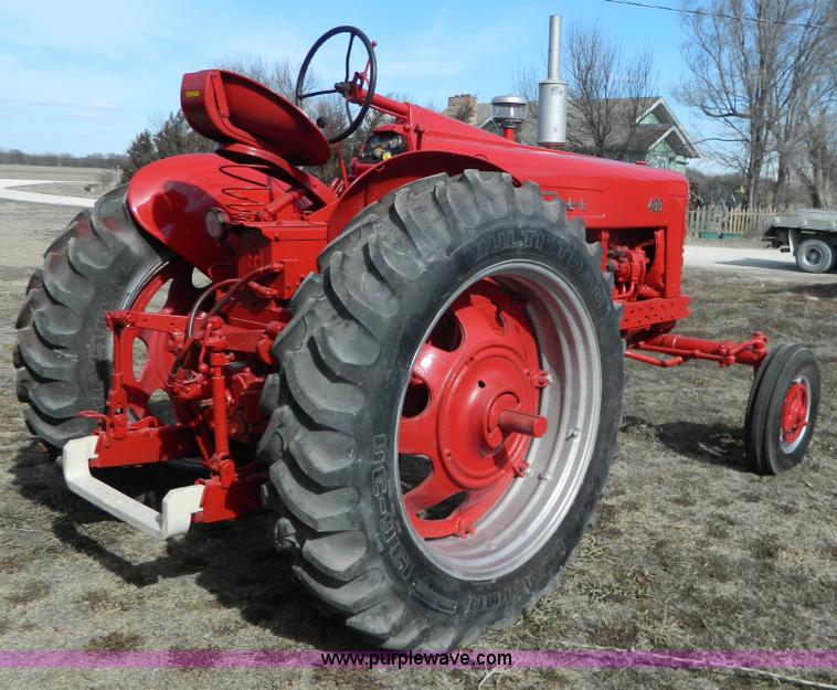 image for item S9234 1956 Farmall 400 tractor