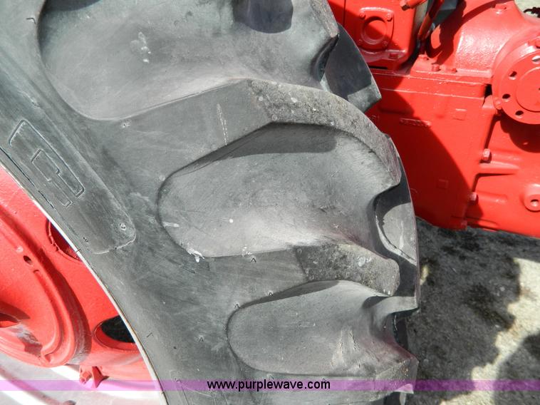 image for item S9234 1956 Farmall 400 tractor