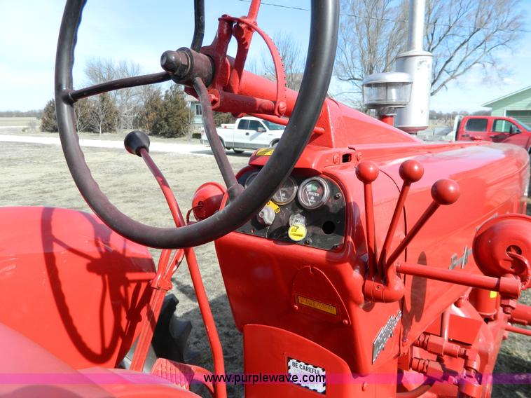image for item S9234 1956 Farmall 400 tractor