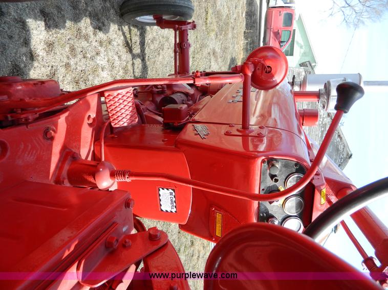 image for item S9234 1956 Farmall 400 tractor