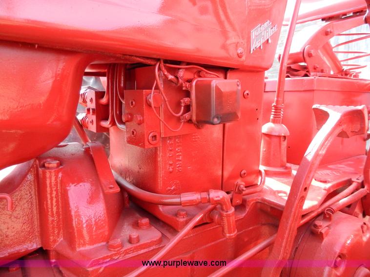 image for item S9234 1956 Farmall 400 tractor