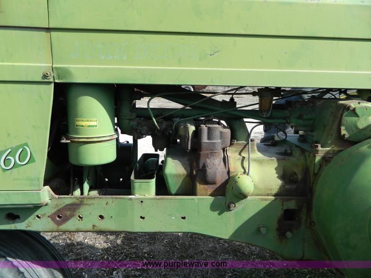 image for item S9235 John Deere 60 tractor