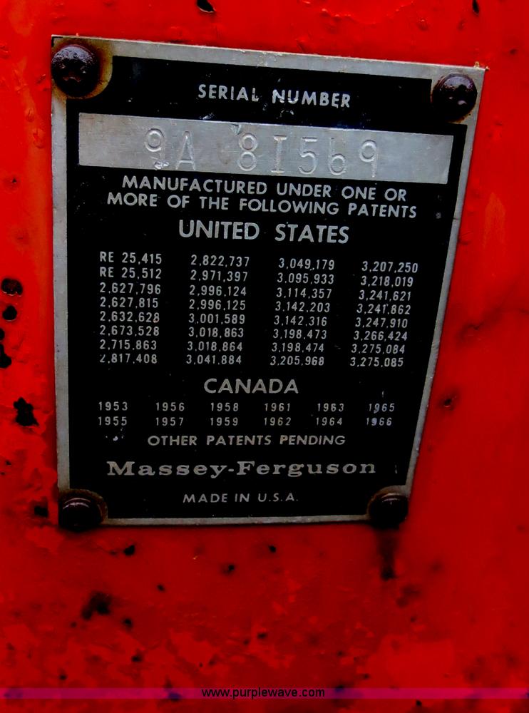 image for item S9541 1969 Massey Fergusen 135 tractor
