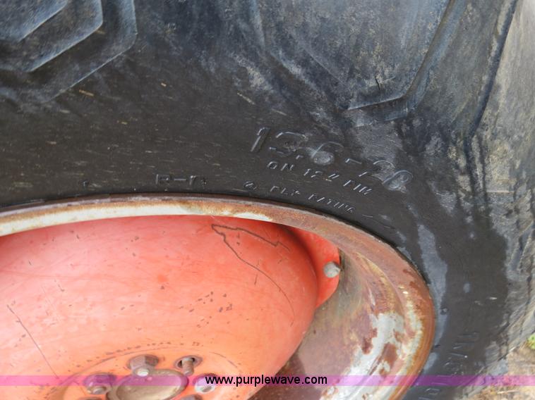 image for item S9541 1969 Massey Fergusen 135 tractor