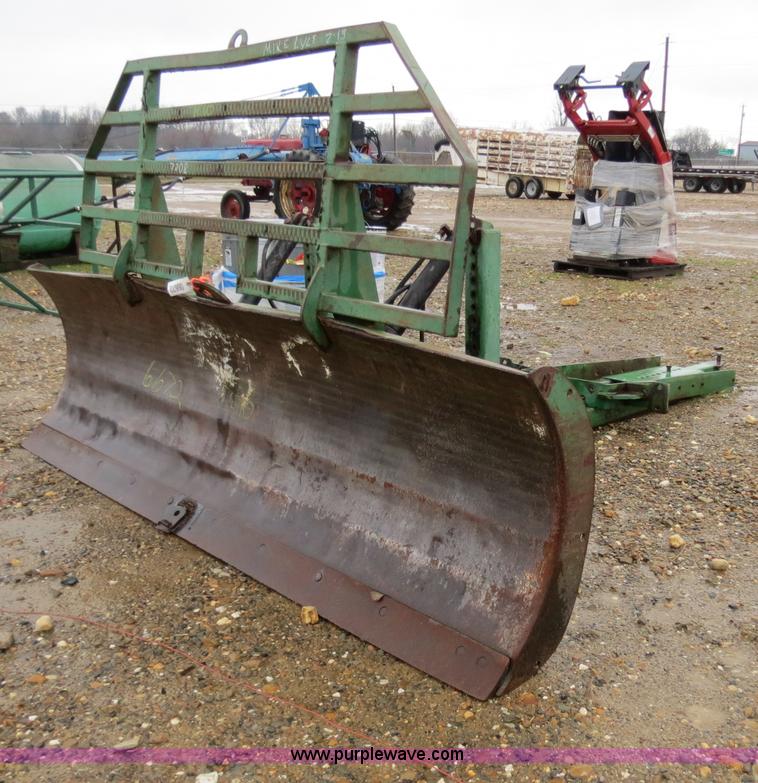 John Deere 10' dozer blade in Idabel, OK Item S9542 sold Purple Wave
