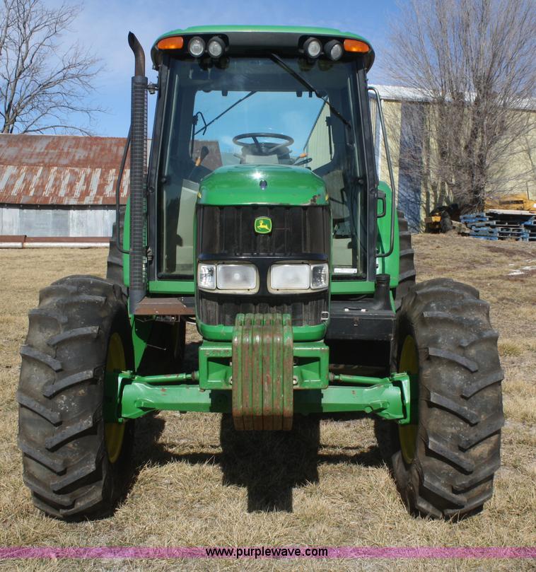 image for item V9511 2005 John Deere 6420 MFWD tractor