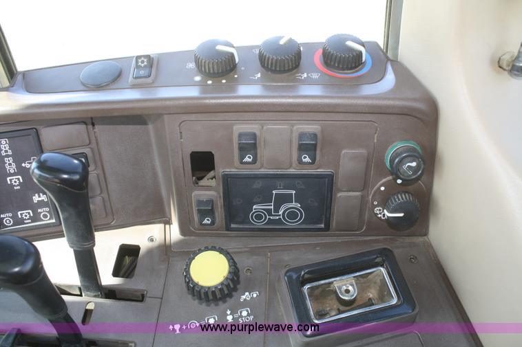 image for item V9512 2001 John Deere 6410 MFWD tractor