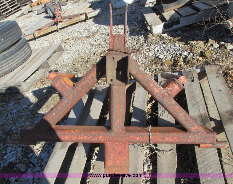 image for item X9835 Bale spike for three point hitch