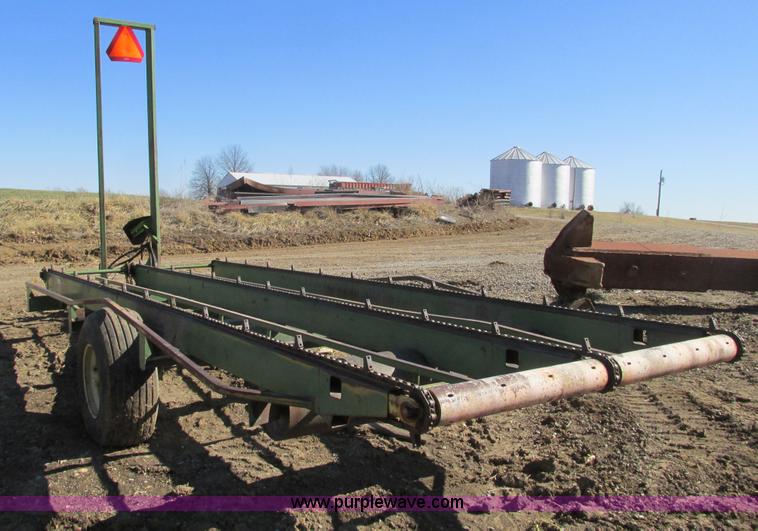 image for item X9867 John Deere Hay-Deal big square bale stack mover