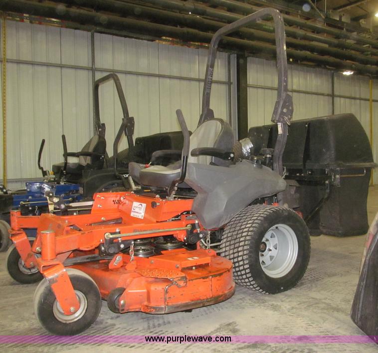 image for item B5351 Husqvarna PZ60 ZTR commercial lawn mower