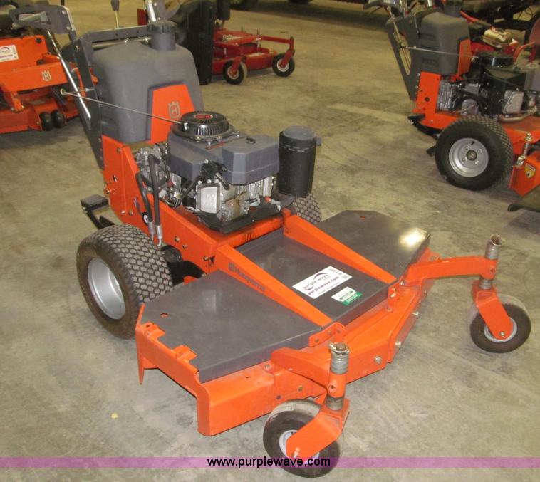 image for item B5357 2008 Husqvarna WH4817 commercial lawn mower