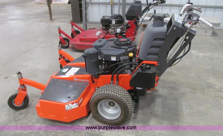image for item B5357 2008 Husqvarna WH4817 commercial lawn mower