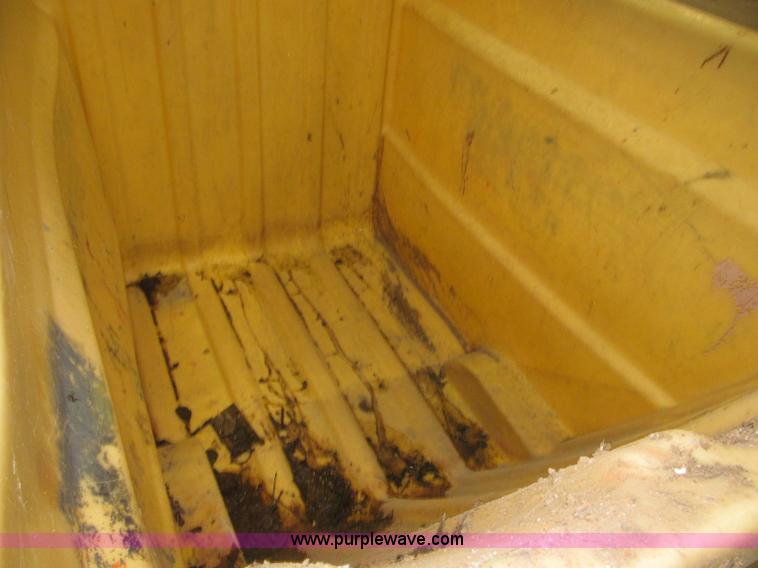 image for item B5359 Portable poly trash cart