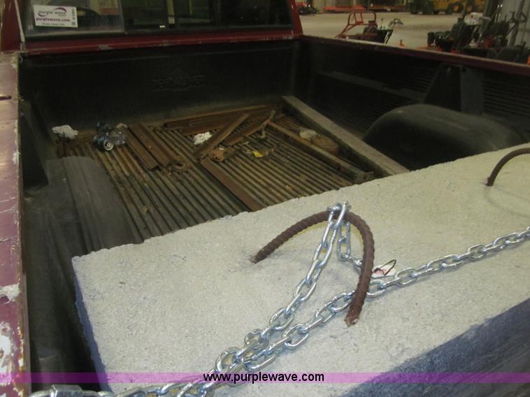 image for item B5360 1988 GMC Sierra K1500 pickup truck