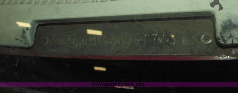 image for item B5360 1988 GMC Sierra K1500 pickup truck