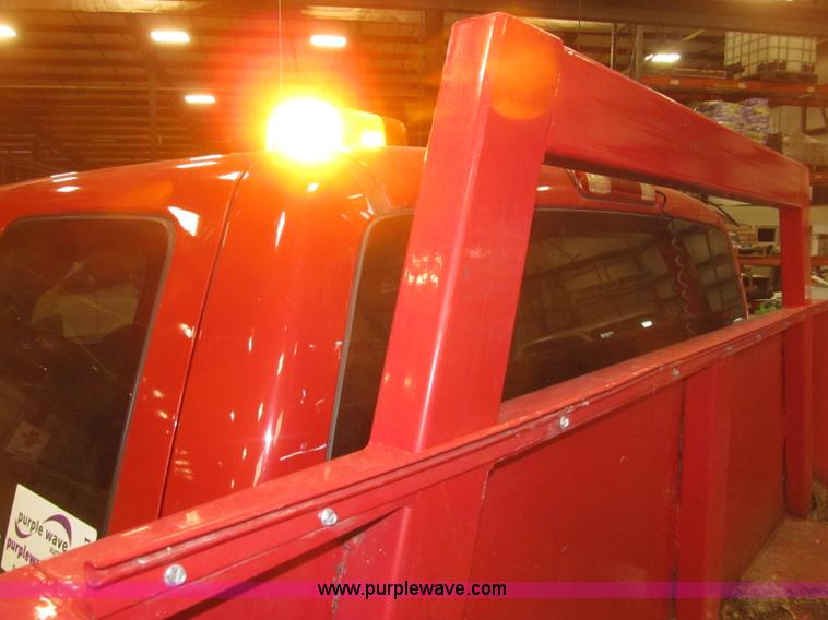 image for item B5361 2001 Chevrolet Silverado 3500 Extended Cab pickup truck