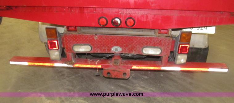 image for item B5361 2001 Chevrolet Silverado 3500 Extended Cab pickup truck