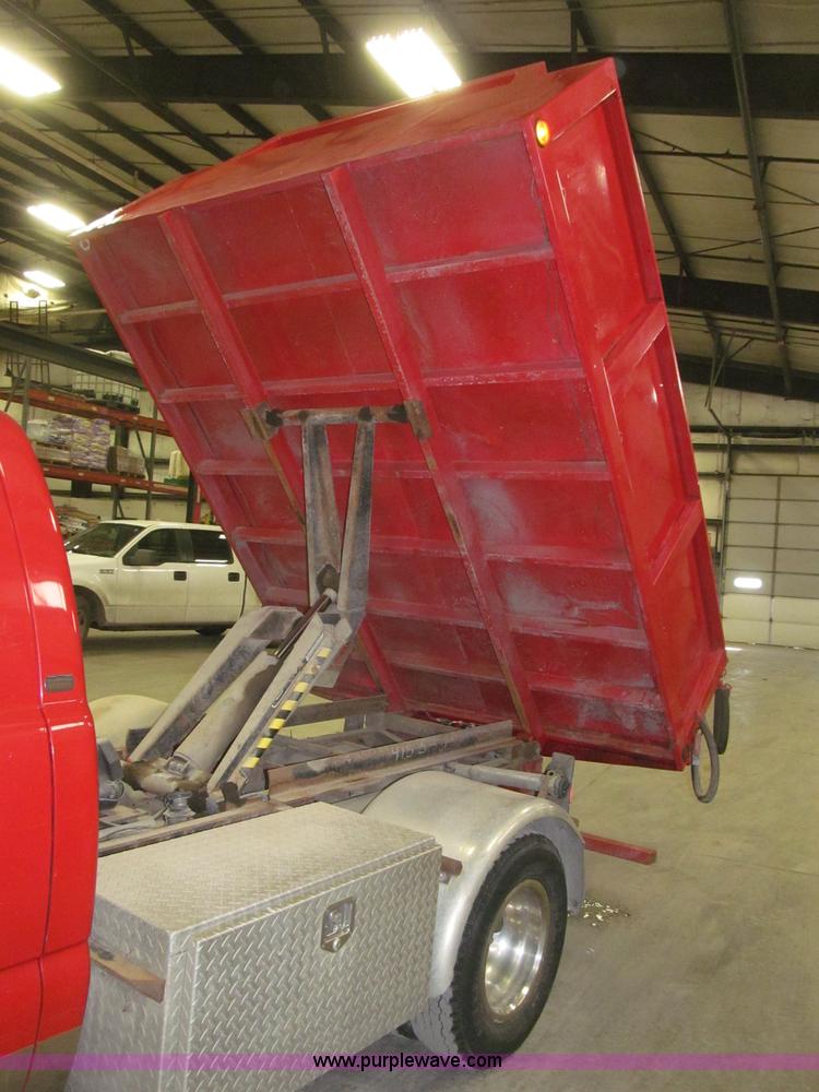 image for item B5361 2001 Chevrolet Silverado 3500 Extended Cab pickup truck